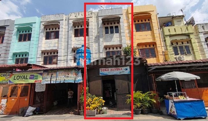 Ruko Siap Huni di Kota Medan Ruko Siap Huni di Kota Medan