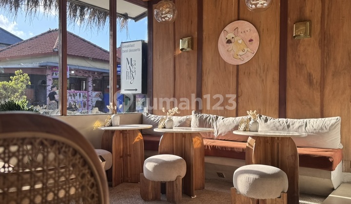 Flash Sale ! Profitable Café & Cake Business For Sale In Canggu