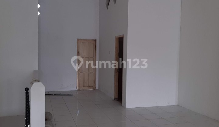 For Rent 2 Shophouses by Main Road - Strategic Location, Can Rent Individually! 2