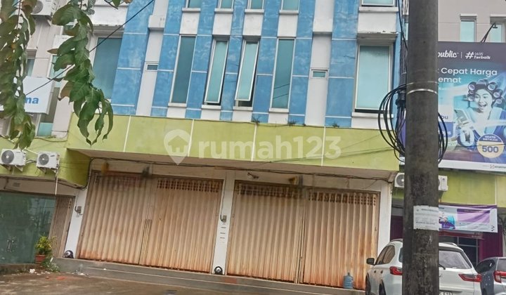 Commercial Shop for Rent 2 Units - 4 Floors, Strategic Location 1