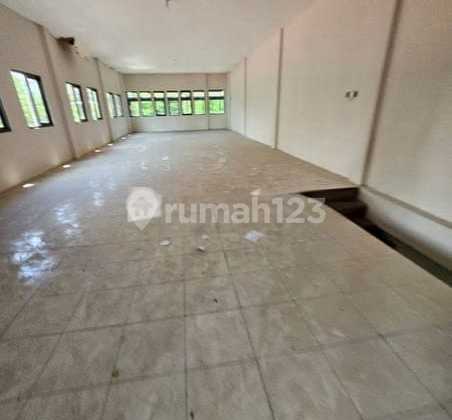 Shop House for Rent 4 Units at Once - 3 Floors, Strategic Location 2