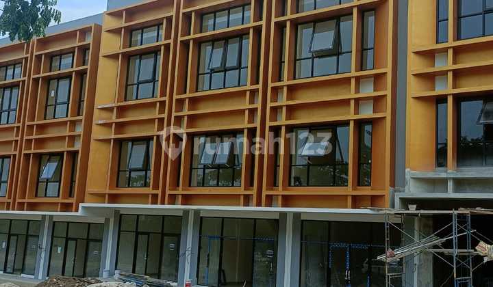 2 Shop Houses for Rent, Suitable for Office and Minimarket 1
