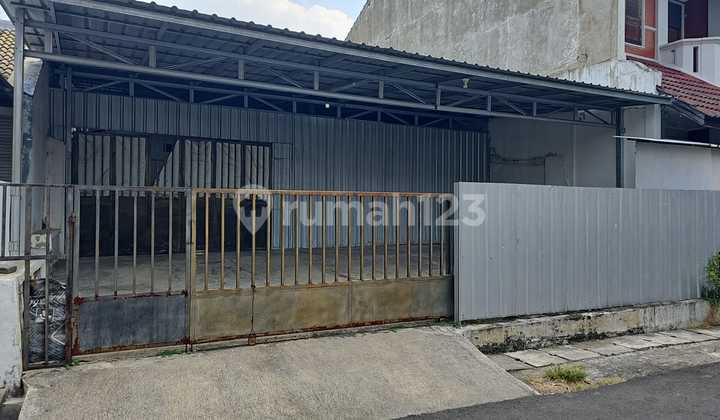 Dijual Rumah Gudang Hitung Tanah Strategis di Semarang Selatan 1