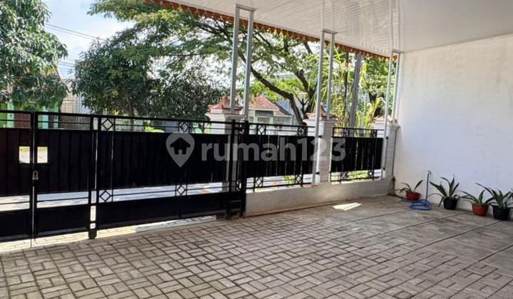 For Rent Nice House Strategic Location in Pucang Gading 2