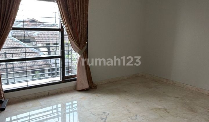 Best Deal!Rumah Mewah Dipulomas Akses Deket Tol Dalam Kota Transportasi Lengka