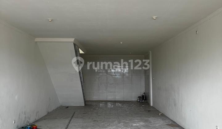 [For Rent] Strategic 2-Story Shophouse on Jl. Tukad Balian, Renon - Denpasar 2