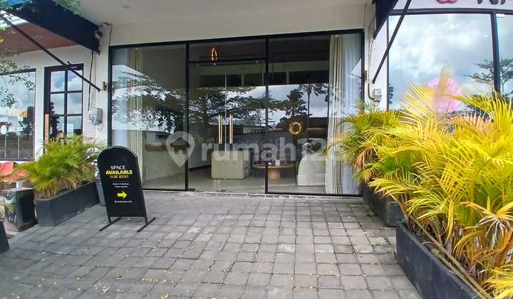 Mezzanine Shop for Rent on Jl Subak Sari, Tibubeneng, Canggu, Bali 1
