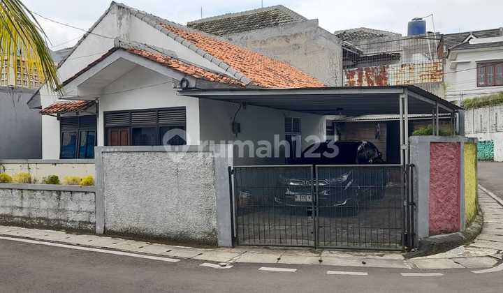 Jual Rumah Hook Jalan Melati B19 Bintaro Tangsel