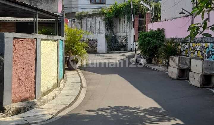 Jual Rumah Hook Jalan Melati B19 Bintaro Tangsel