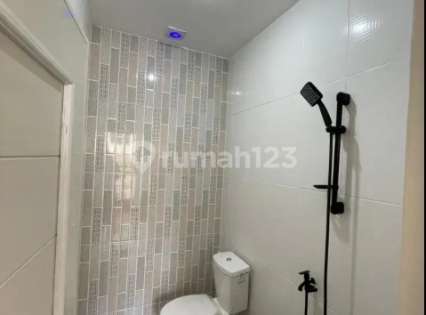 For Sale Quick Beautiful New Boarding House and Shop House Near SMP 1 in North Cikarang 2