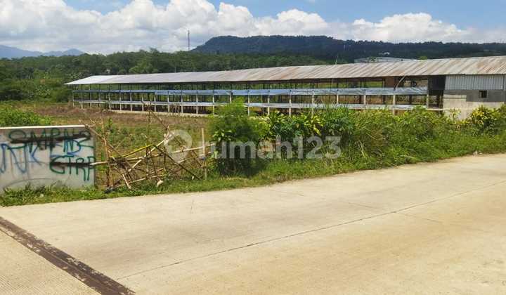 Translated to English:  
**For Sale Industrial Zoned Land in Citeureup, Bogor**