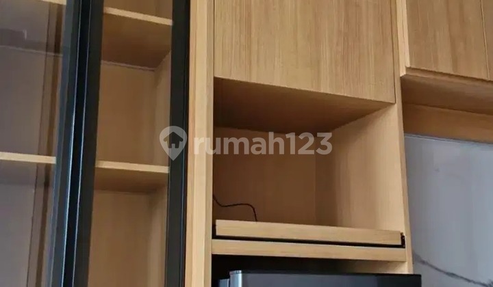 Dijual Apartemen Transpark Juanda Baru Renov Furnish LT 28 View Kota Bekasi Dijual Apartemen Transpark Juanda Baru Renov Furnish LT 28 View Kota Bekasi