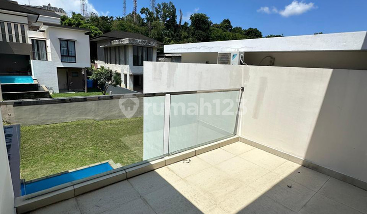 Stunning Residential House in Nagoya Valley Ready for Occupancy Located in City Center for Sale Stunning Residential House in Nagoya Valley Ready for Occupancy Located in City Center for Sale
