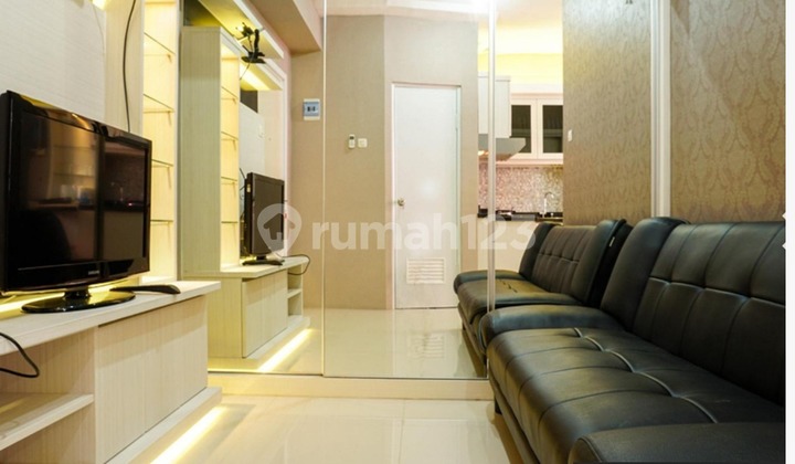 Comfortable 12th Floor Apartment in Cempaka Putih, Central Jakarta. Comfortable 12th Floor Apartment in Cempaka Putih, Central Jakarta.
