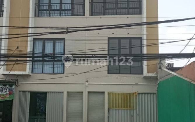 For Rent: 3-Story Shop House Ready for Business in Tebet Timur, South Jakarta 2