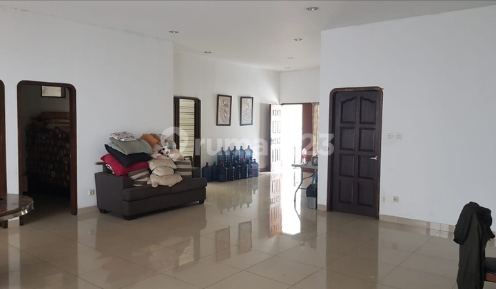 Disewa Rumah Sunrise Garden Jakarta Barat 2