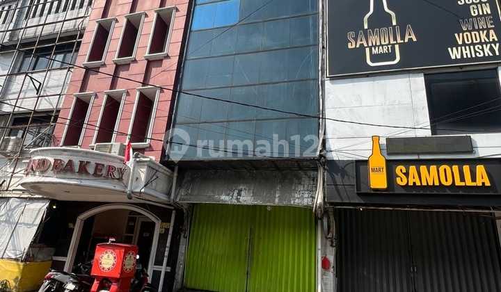 For Rent: Teluk Gong Shop House. Facing Main Road. For Rent: Teluk Gong Shop House. Facing Main Road.