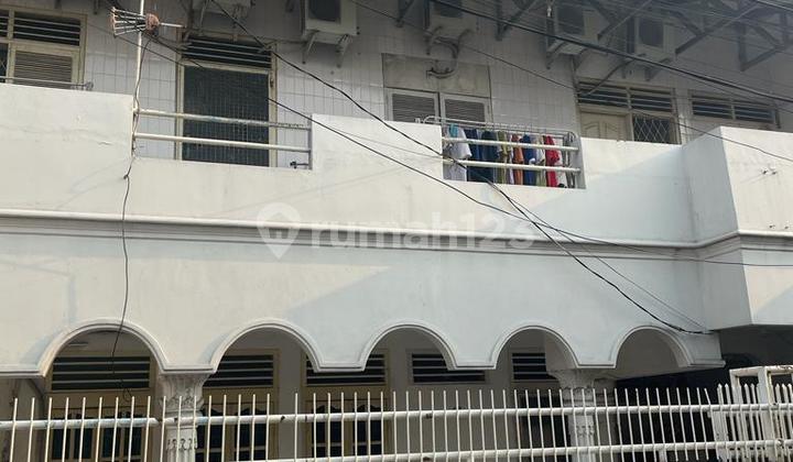 Disewakan Rumah Kos2an di Tanjung Duren Utara Disewakan Rumah Kos2an di Tanjung Duren Utara