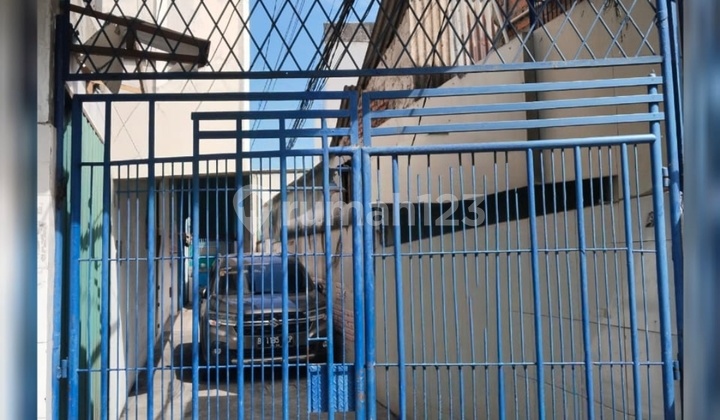 Dijual Ruko 3 Lantai Di Jelambar Utama X Dijual Ruko 3 Lantai Di Jelambar Utama X