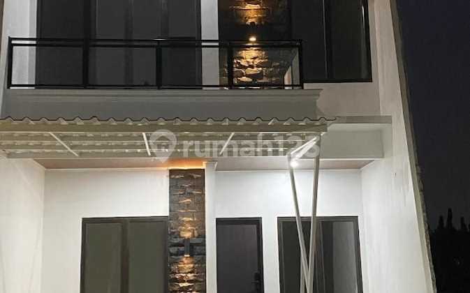 Rumah Dua Lantai 900 Jutaan DP 0 Rupiah Cibubur