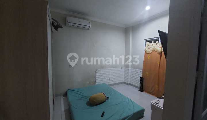For Rent: Shop House with Spacious Yard, Suitable for Business and Residence 2