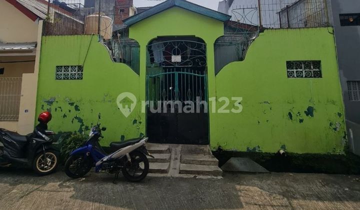 Boarding House in Pulo Gadung with Around 5 Million IDR/Month Income, Strategic Location 1