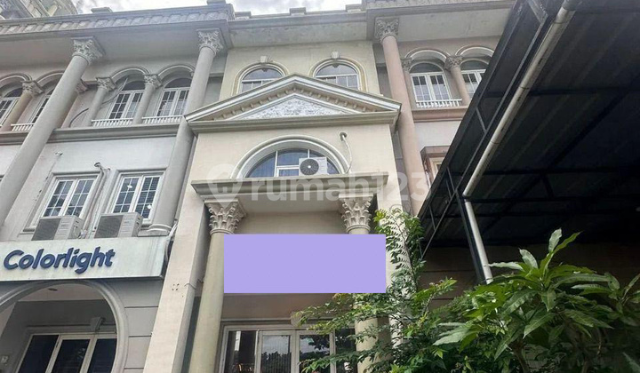 Forsale/lease) A 2-nd and 3-rd Floor Shop House (Ruko) at Puri Mansion, Kembangan, West Jakarta. 1