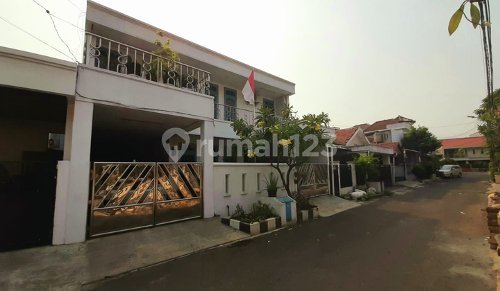 Dijual Rumah 2 Lantai Komplek Merpati Jakarta Barat Dijual Rumah 2 Lantai Komplek Merpati Jakarta Barat