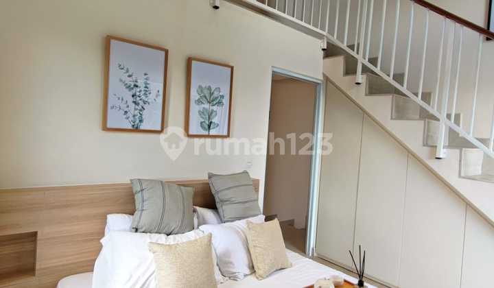Rumah Baru 2 Lantai + Mezzanine View Danau Dekat BSD Rumah Baru 2 Lantai + Mezzanine View Danau Dekat BSD