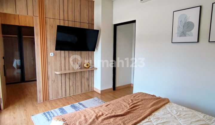 Rumah Baru 3 Lantai Dekat BSD Free DP Harga 1,5 M-An Rumah Baru 3 Lantai Dekat BSD Free DP Harga 1,5 M-An
