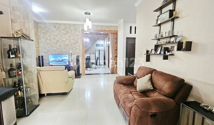 Dijual Segera Rumah 2 Lantai Bonus Tanah 1,2 Are