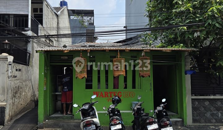 Strategic Business House for Sale in Cipinang Muara 1