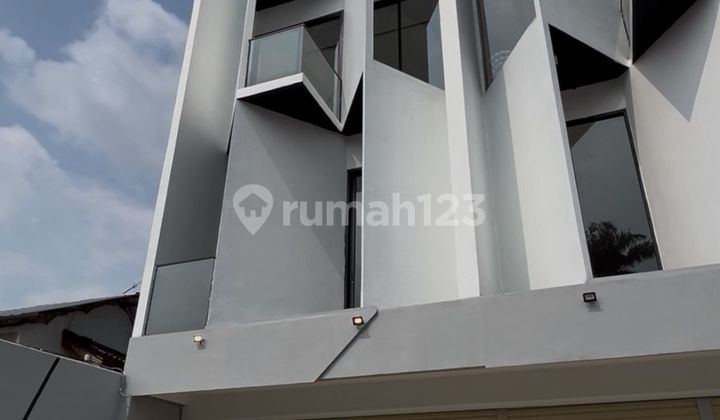4-Story Shop House in South Jakarta 2