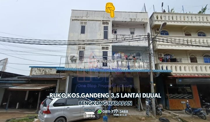 Ruko Kos Gandeng 3,5 Lantai di Bengkong Harapan