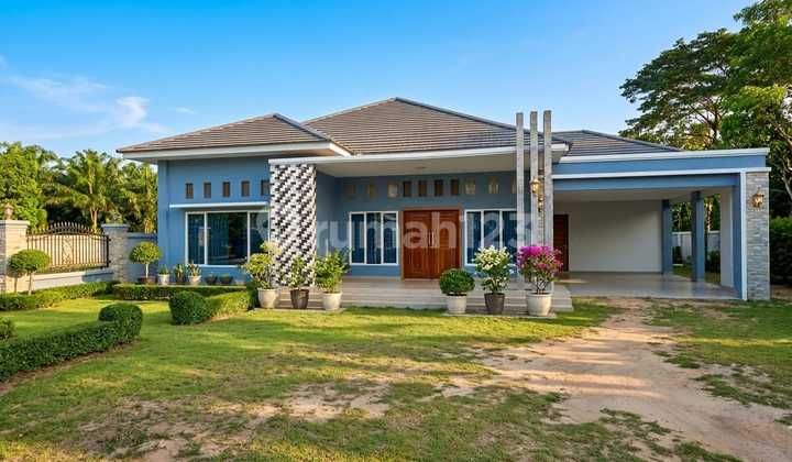 Dijual Rumah + Tanah 1.600M² Pinggir Jalan Utama Cocok Usaha & Investasi. Dijual Rumah + Tanah 1.600M² Pinggir Jalan Utama Cocok Usaha & Investasi.
