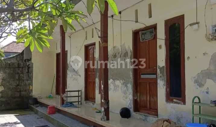 Dijual Tanah Bonus Rumah Kos 1 Lantai Produktif Full Terisi Penghuni Bebas Banjir SHM di Panjer Denpasar Bali