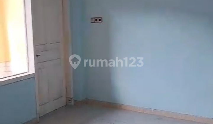 For Lease: 3-Story Shop House in Pemecutan, West Denpasar, Bali – Flood-Free Area 2