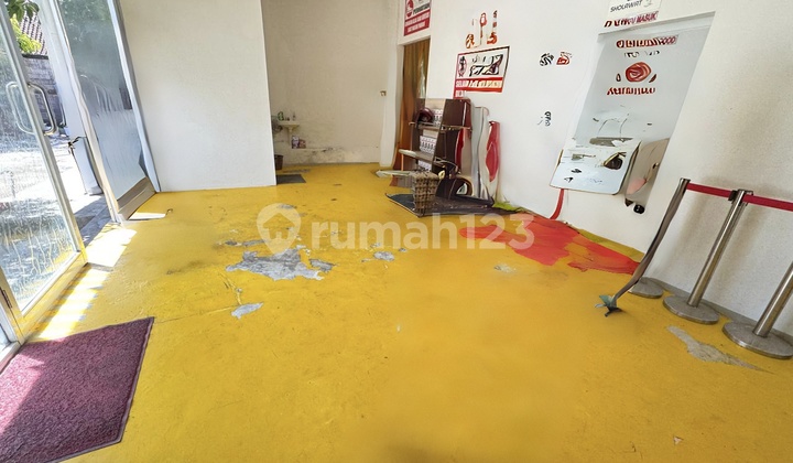 1-story Warehouse for Rent in Kuta, Badung, Bali - Flood-Free, Spacious Parking, Fuso Truck Parking Available