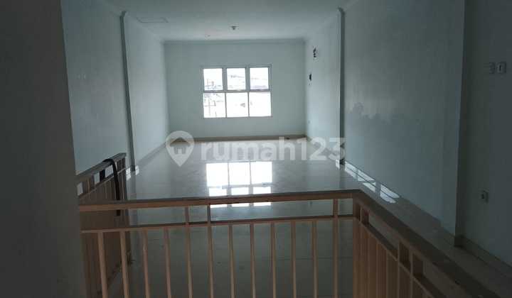 For Rent: 2-Story Shop Ready to Occupy in Margahayu Bekasi 2