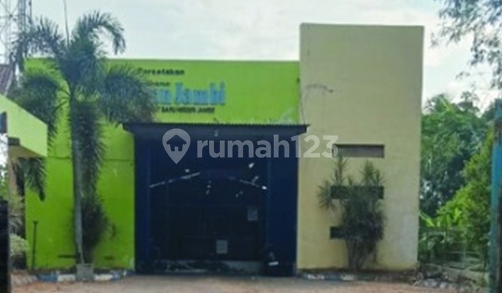 Land and Building for Sale in Jambi