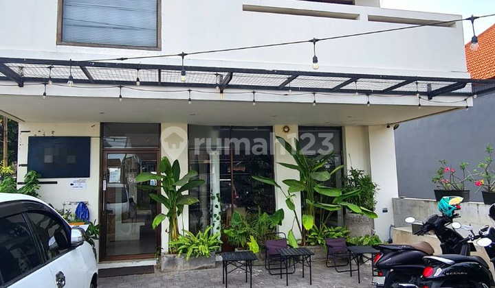 For Rent: Fully Operational Cafe Business in Kerobokan, Badung 1