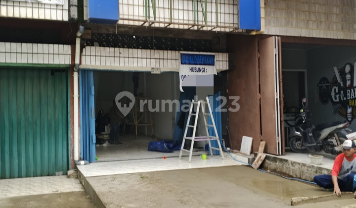 Shop House, For Sale, 3 Stories, Newly Renovated, Ready to Occupy, Kol. Haji Burlian Street, In Front of Industrial Area 2, Ready to Occupy Shop House, For Sale, 3 Stories, Newly Renovated, Ready to Occupy, Kol. Haji Burlian Street, In Front of Industrial Area 2, Ready to Occupy