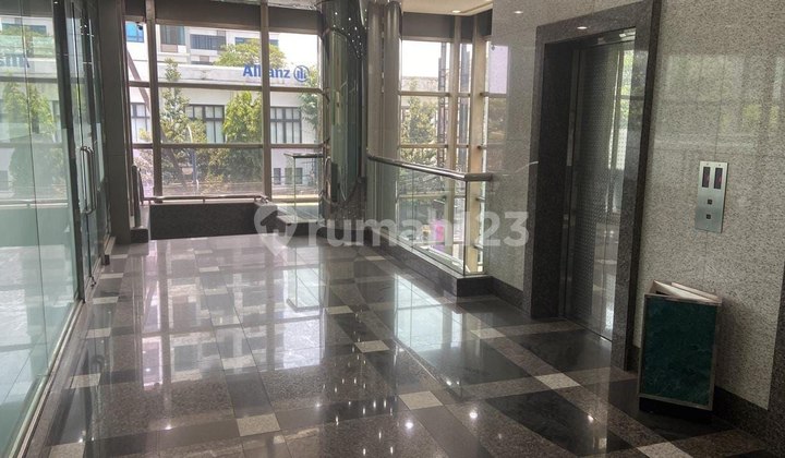 8-Storey Office Building in Downtown Bandung