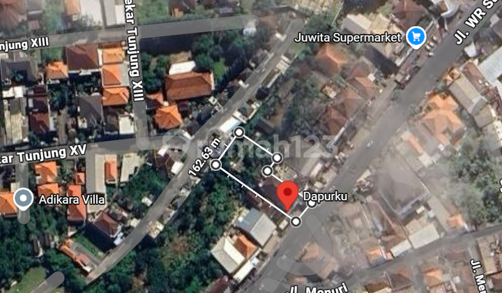 Strategic and Rare Location in Tohpati, Kertalangu, East Denpasar. Ready to Use. Ideal Home / Office with a Shop, Empty Land at the Back. Strategic and Rare Location in Tohpati, Kertalangu, East Denpasar. Ready to Use. Ideal Home / Office with a Shop, Empty Land at the Back.