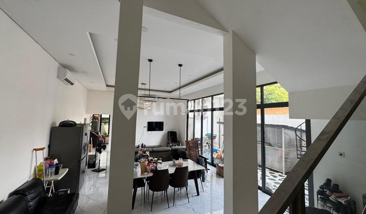 Dijual Rumah Sunter Paradise 10 X18 Full Furnised Dijamin Ga Akan Kecewa Unit Bagus Sekali Dijual Rumah Sunter Paradise 10 X18 Full Furnised Dijamin Ga Akan Kecewa Unit Bagus Sekali