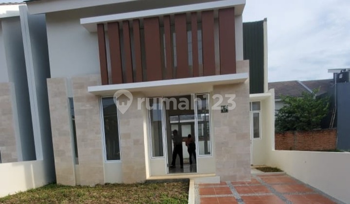 Dijual Rumah SHM yang Tenang, Asri, & Strategis di Jonggol, Bogor