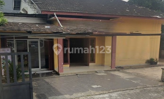 Rumah Hook SHM Dekat Unj & Area Olahraga, Pulo Asem Jakarta Timur Rumah Hook SHM Dekat Unj & Area Olahraga, Pulo Asem Jakarta Timur