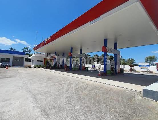 Investasi Terbaik ! Spbu Aktif Diperumahan Harvest City Cileungsi Bogor. 3 Station Mesin Pompa. 4 Tangki Timbun. Lokasi Sangat Strategis. Open Price 13,5 Miliar