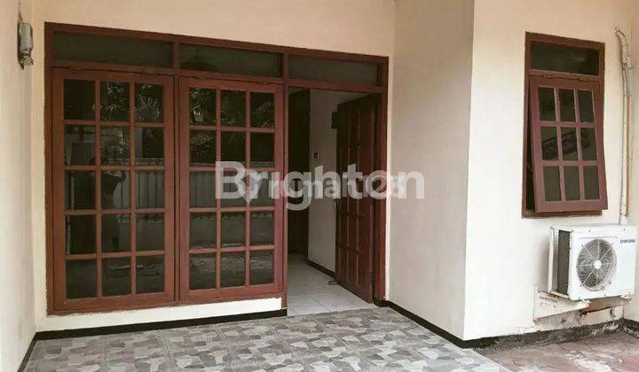 RUMAH DI SIMPANG DARMO PERMAI SELATAN  2