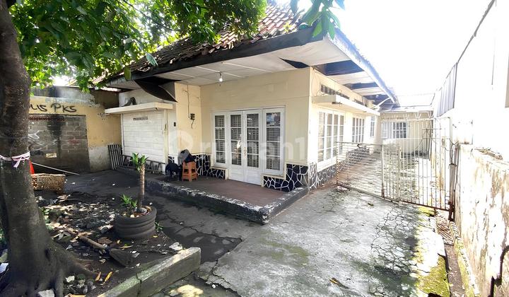 Dijual Rumah Clasic di Jalan Raya Bogor - Harga di Bawah NJOP! Dijual Rumah Clasic di Jalan Raya Bogor - Harga di Bawah NJOP!